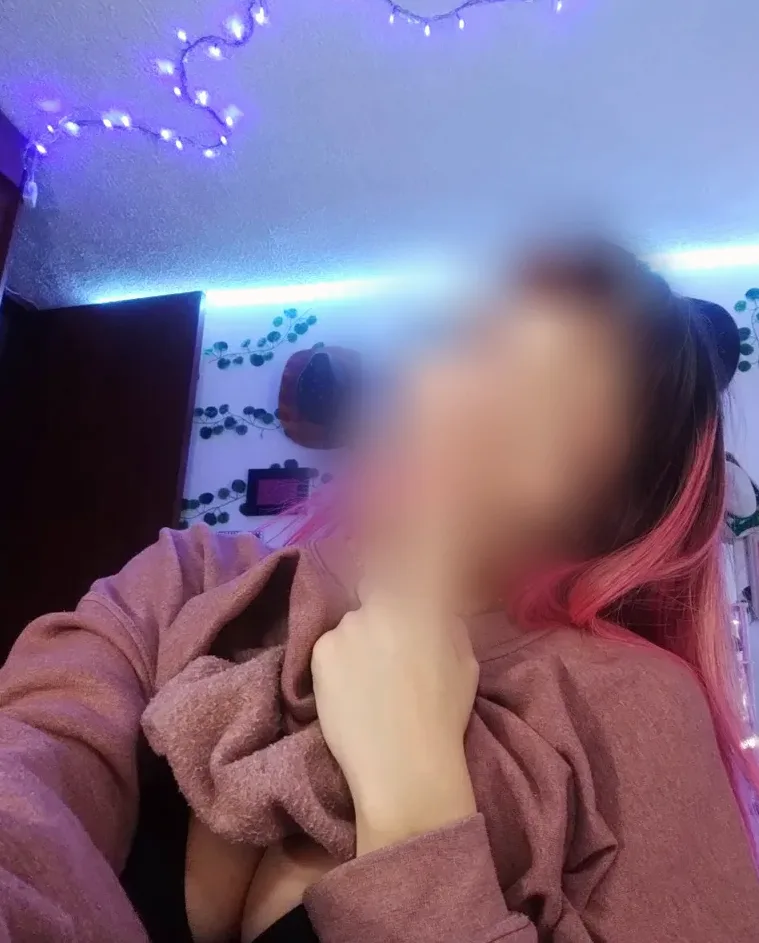 Jasmin, 31