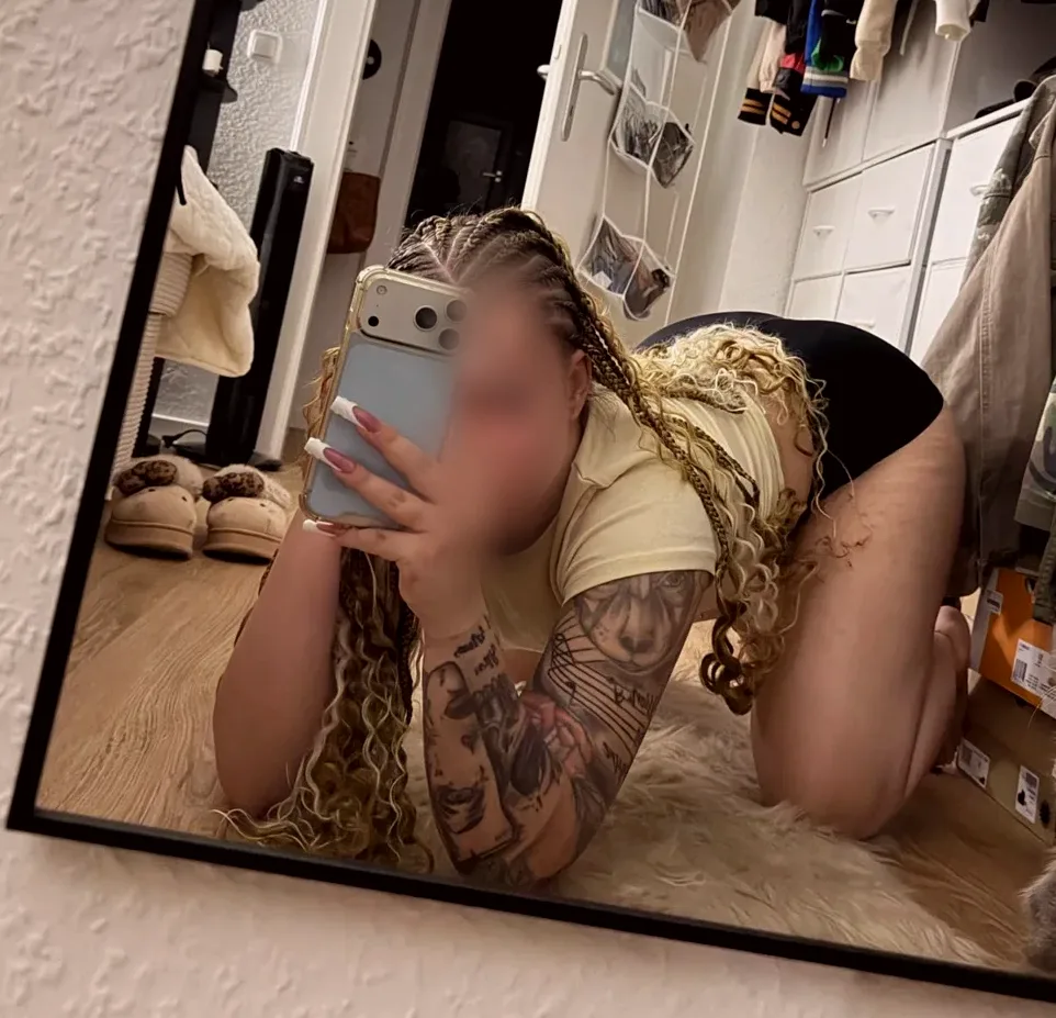 Lejla, 30