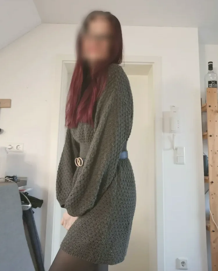 Mariam, 28